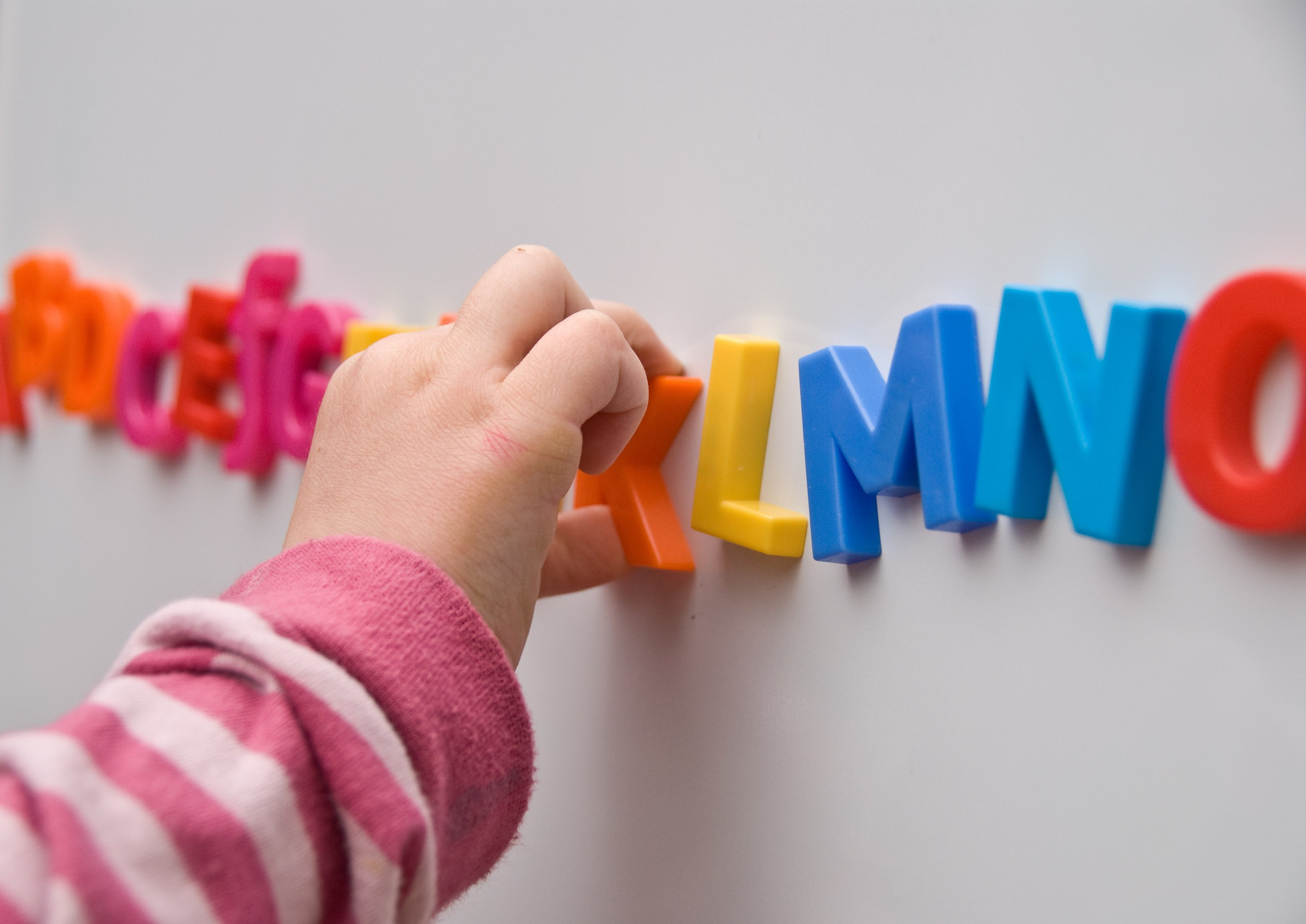 Jogo De Encaixar Infantil Didático Descobrindo o Alfabeto c/ 52 pcs - Jogos  Educativos Escolar - NIG BRINQUEDOS - Letras, Números e Memória - Magazine  Luiza