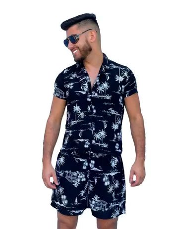 Conjunto de roupa masculina