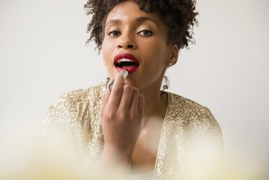 11 dicas de como fazer a maquiagem durar a festa inteira
