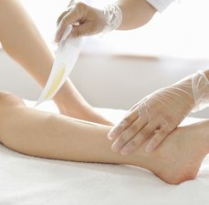 Vantagens de depilar com cera