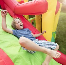 Tudo sobre os brinquedos infláveis