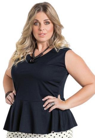 Regata feminina plus size