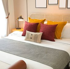 Tendências de cores e estampas pra roupas de cama em 2025