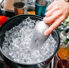 Balde de Gelo para Bebidas: Mantenha sua Bebida na temperatura ideal