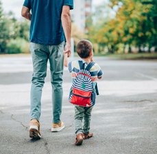 Como cuidar da mochila escolar para durar mais?