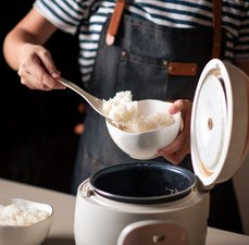 Por que considerar uma panela elétrica multifuncional pra sua cozinha?