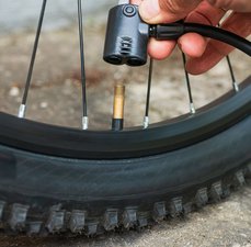 Saiba qual a calibragem de pneu de bicicleta aro 26