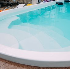 O que é uma piscina de fibra?