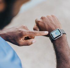 Como colocar foto no relógio smartwatch