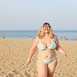 Biquíni plus size: confira estilos, modelos e tendências pra 2025