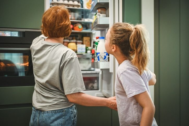 geladeira-ideal-para-familias-grandes-tipos-capacidades-e-recursos-que-realmente-fazem-diferenca