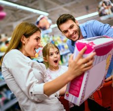 O que dar de presente no Dia das Crianças 2025: 15 ideias criativas acessíveis