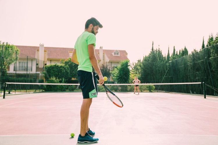 melhores-tenis-pra-jogar-tenis-escolha-certa-por-tipo-de-quadra